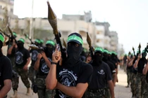 Lý do Hamas bất ngờ thả 10 con tin Israel