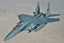 Mỹ thông tin vụ 3 tiêm kích F-15E bị Kuwait bắn nhầm