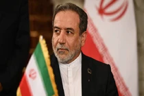 Iran tạm thời đình chỉ mọi hợp tác với IAEA