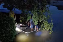 Phát hiện thi thể bị trói tay chân dưới kênh nước