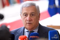 Thành viên NATO bác kế hoạch cung cấp gói vũ khí mới cho Ukraine