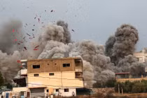 Quân đội Israel tiếp tục không kích Lebanon, 10 người thương vong