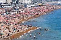 Cuộc sống người dân ở Châu Âu giữa nắng nóng kỷ lục