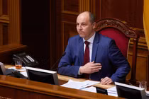 Bắt giữ nghi phạm ám sát cựu Chủ tịch Quốc hội Ukraine