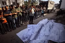 Israel nổ súng gần điểm viện trợ, hơn 110 người thương vong