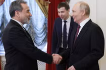 Ngoại trưởng Iran tới Nga, hội đàm với Tổng thống Putin