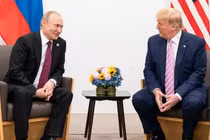 Tổng thống Trump muốn gặp ông Putin "sớm nhất có thể"