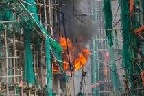 Thông tin mới về thảm kịch cháy chung cư ở Hong Kong