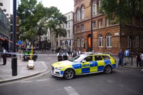 Bắt giữ nữ nghi phạm đâm 4 người ở thủ đô London