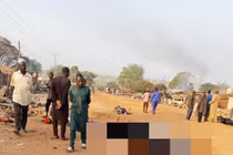 Nhóm vũ trang tấn công ngôi làng ở Nigeria, sát hại hơn 160 người