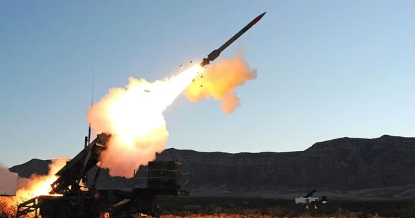 Ukraine dùng tới 32 tên lửa Patriot để bắn hạ một quả Kinzhal