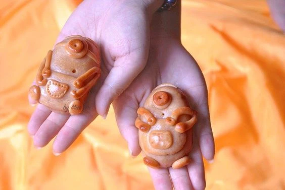 Cận cảnh món bánh trung thu minion gây sốt thế giới