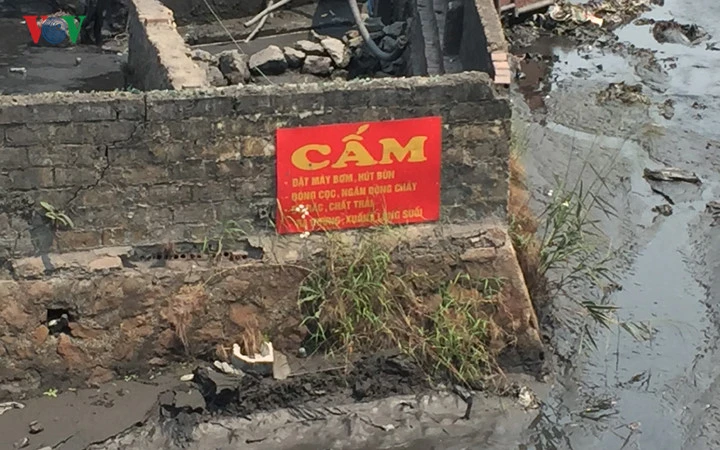 Cận cảnh hoạt động tận thu than trôi làm thất thoát tài nguyên