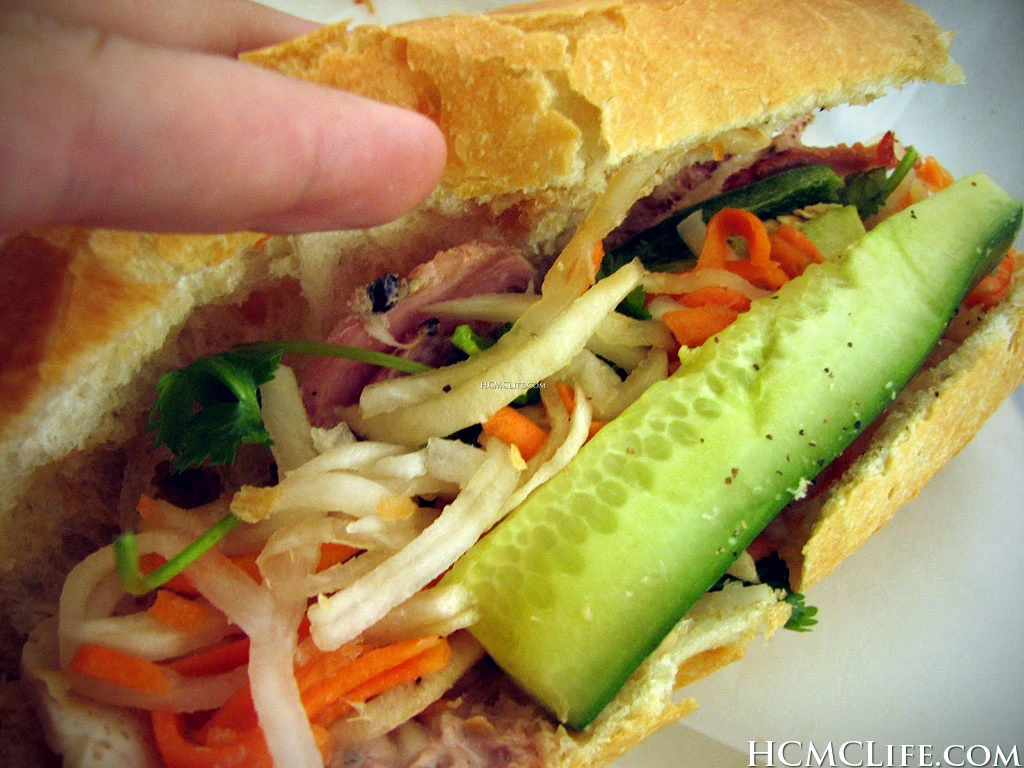 9 đặc sản Việt mà người Tây mách nhau nếm thử