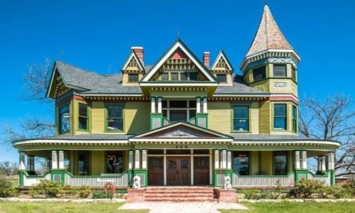 Biệt thự cổ gần 130 tuổi đẹp như tranh vẽ