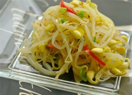 Tuyệt chiêu ăn giá đỗ sống tránh ngộ độc chết người