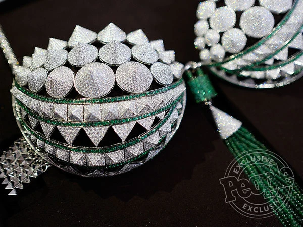 Lộ diện áo lót giá 67 tỷ đồng tuyệt đẹp của Victoria’s Secret