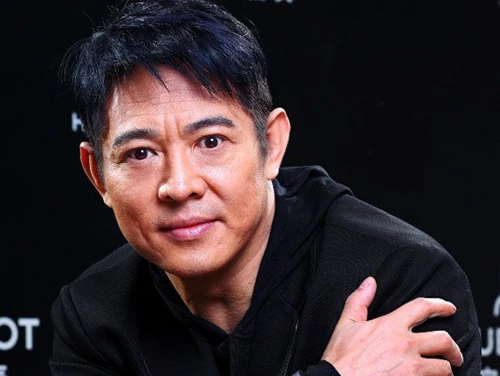 Mắc bệnh cường giáp như Lý Liên Kiệt, làm gì để an toàn?