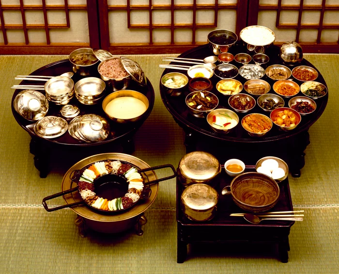 Món ăn hoàng gia xa hoa, độc lạ trên khắp thế giới