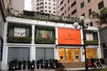 Nhân viên Saigon Smile Medical khẳng định các sản phẩm đều đạt chứng nhận FDA