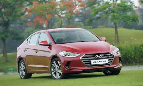 Nhận 30 triệu khi "sắm" Huyndai Elantra, Santa Fe và Tucson