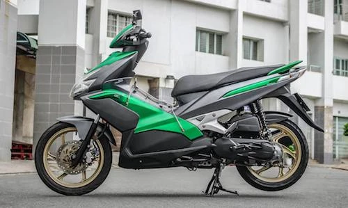 Honda Air Blade Việt độc đáo với “dàn áo” Kawasaki Z1000