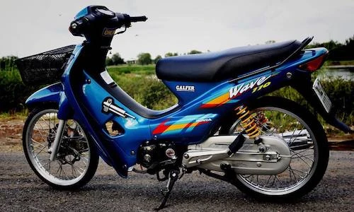 Dân chơi miền Tây độ Honda Wave 110 Thái "siêu chất"