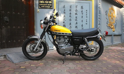 Yamaha SR400 bản đặc biệt 2016 giá hơn 200 triệu tại VN