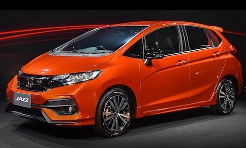 Hatchback Honda Jazz 2017 “siêu rẻ” giá chỉ 365 triệu