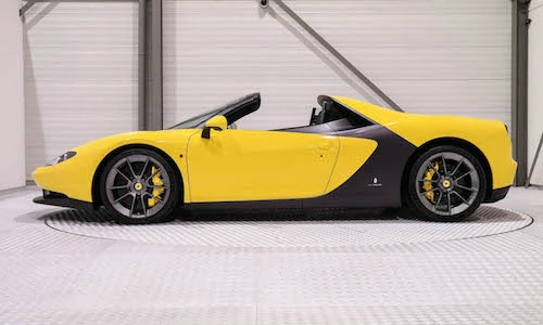 Siêu xe Ferrari Sergio hàng thửa “thét giá” 113 tỷ đồng