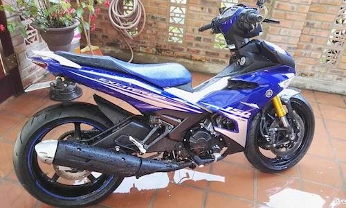 Dân chơi Huế "đập thùng" Yamaha Exciter 150 thay chân khủng