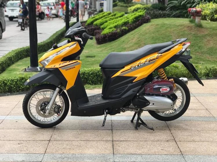 Honda Click 125i độ kiểng “chuẩn bài” tại Việt Nam