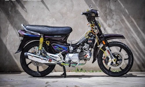 Honda Dream Thái "kiểng” đậm chất chơi của biker Việt