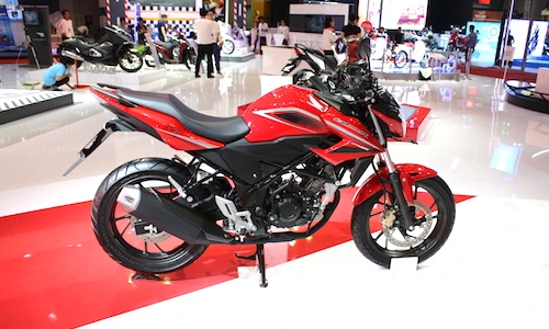 Naked-bike Honda CB150R giá 60 triệu sắp về VN?