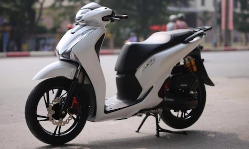 Xem dân chơi Hà Nội “lên đồ chơi” Honda SH 2017