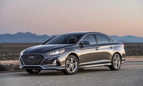 “Đấu” Toyota Camry, Hyundai Sonata 2018 chốt giá 500 triệu