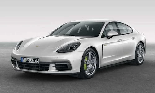 Xe sang Porsche Panamera 4 E-Hybrid chỉ “ăn” 2,5 lít/100 km