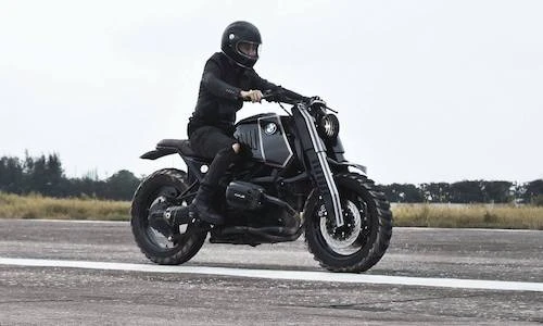  BMW R1100RS hàng thửa siêu đẹp của người Hà Nội