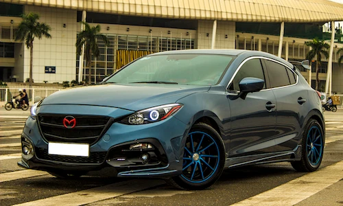 Cận cảnh Mazda 3 hatchback độ "khủng" nhất Hà Nội