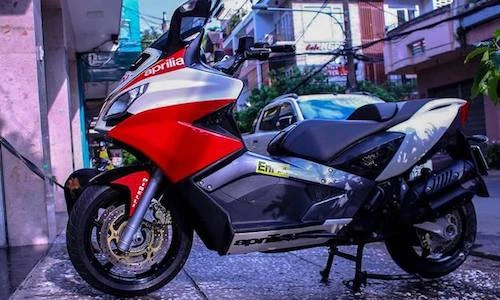 Siêu xe tay ga Aprilia SRV850 giá gần 300 triệu tại VN