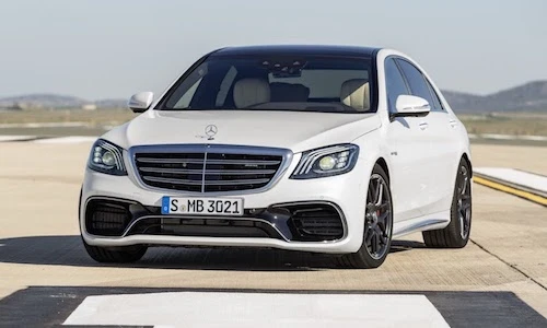“Văn phòng siêu tốc" Mercedes-AMG S63 và S65 mới có gì?