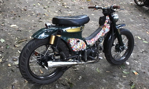 "Huyền thoại" Honda Super Cub cực độc nhờ 9x Hà thành