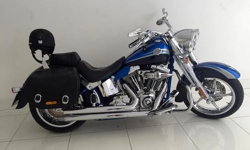 Harley CVO Softail Convertible "hiếm có khó tìm" tại VN