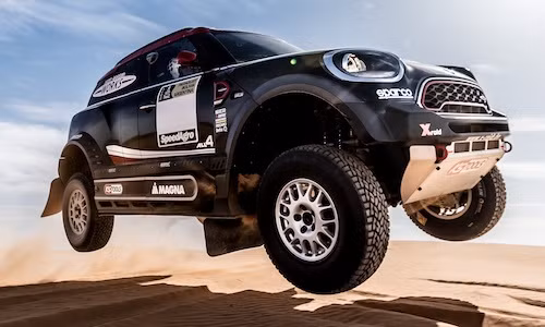MINI Countryman bản đua địa hình Dakar có gì đặc biệt?