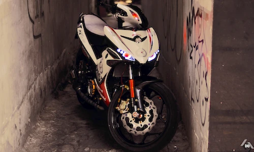 Yamaha Exciter 150 “hàng khủng” của dân chơi Việt