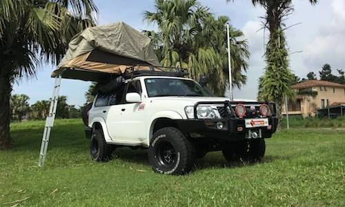 Nissan Patrol “hàng nát” offroad siêu khủng tại Việt Nam
