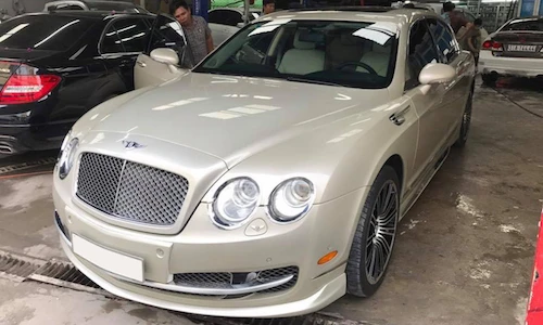 Thợ Việt tự chế bodykit "khủng" cho xe siêu sang Bentley
