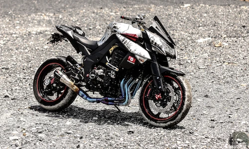 Kawasaki Z1000 độ camo “siêu ngầu” của dân chơi Việt