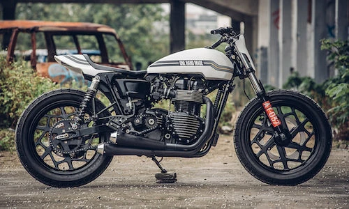 Triumph Thruxton "bản độ" flat tracker siêu độc đáo