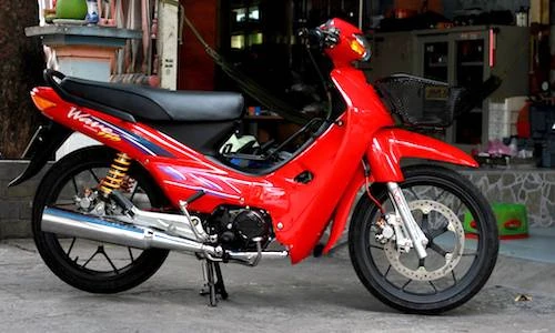 Honda Wave Thái "đỏ cờ” gần 20 năm vẫn chất nhất VN